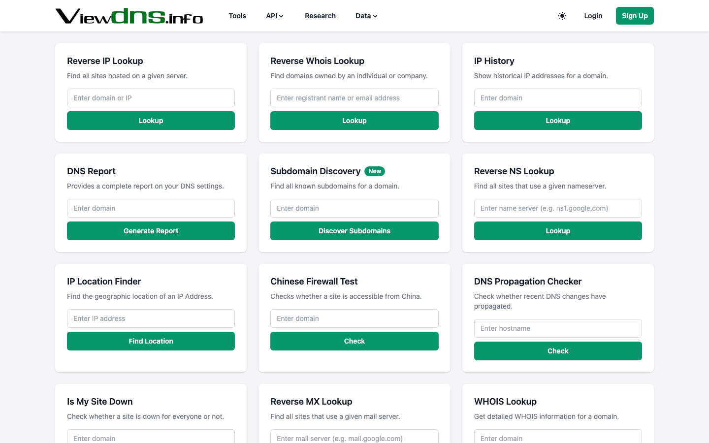 ViewDNS.info interface preview